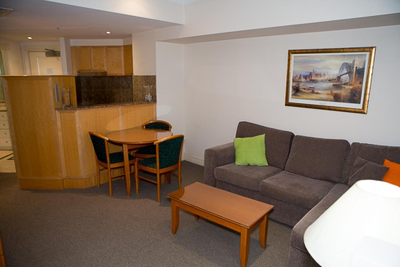 Bond 215 Self-catering * Sydney